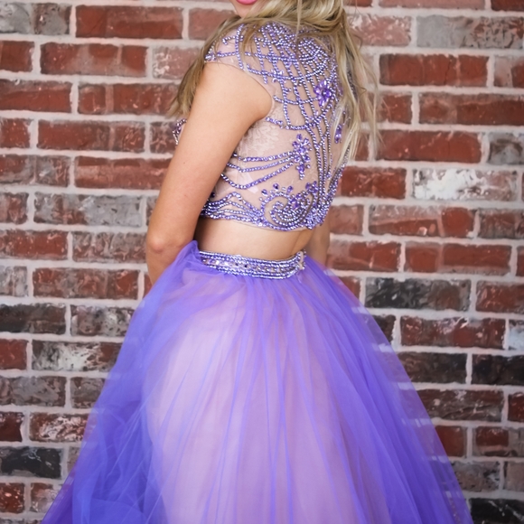 Ethereal purple jeweled Sherri Hill tulle ball/prom/pageant gown, 00 - Picture 2 of 4